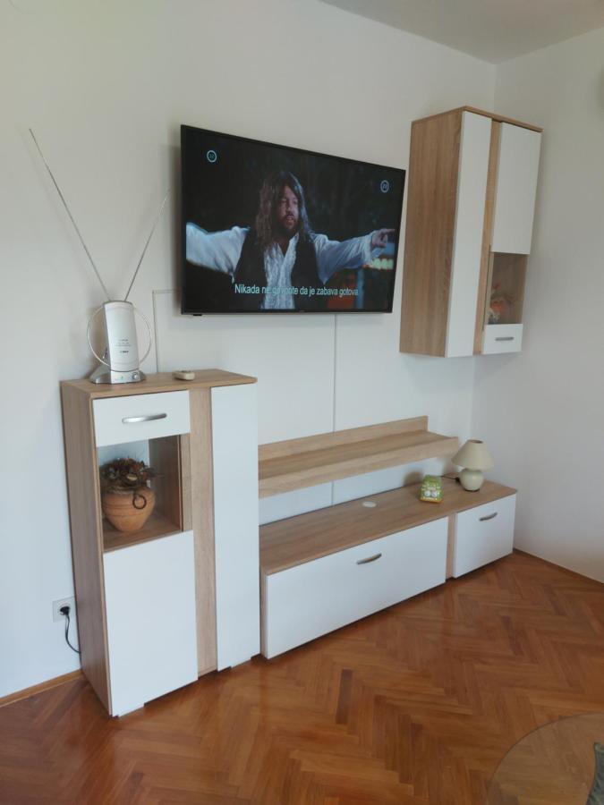 Apartman Stefan Apartman Karlobag Kültér fotó